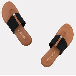 Andre Assous Sandals